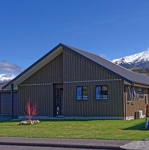 Retreat By The Green - Hanmer Springs Holiday Home photos Exterior