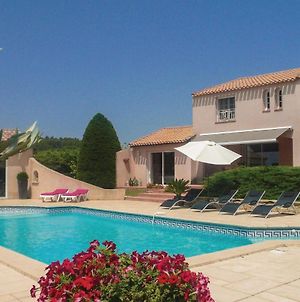 Stunning Home In Creissan W/ Wifi, Outdoor Swimming Pool And 3 Bedrooms photos Exterior