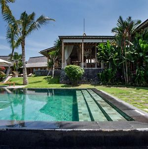 5 Star Villa For Rent In Bali, Bali Villa 2008 photos Exterior