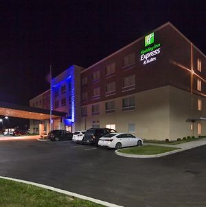 Holiday Inn Express & Suites - Indianapolis Nw - Zionsville, An Ihg Hotel photos Exterior