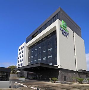 Holiday Inn Express & Suites - Ensenada Centro, An Ihg Hotel photos Exterior