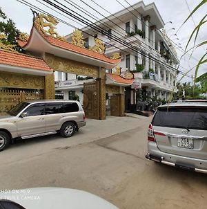 Khach San Tu Phuong photos Exterior