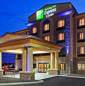 Holiday Inn Express Hotel & Suites Syracuse North Airport Area, An Ihg Hotel photos Exterior