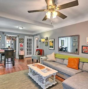 Eclectic Escape With Sunroom - 2 Miles To Downtown! photos Exterior