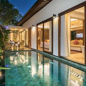 Anari Villas Kuta By Best Deals Asia Hospitality photos Exterior