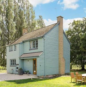 Sensational Oxfordshire Home With Stunning Views photos Exterior