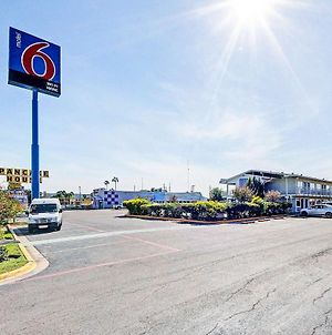 Motel 6-Laredo, Tx - South photos Exterior