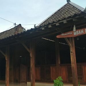 Homestay Mbah Mul photos Exterior