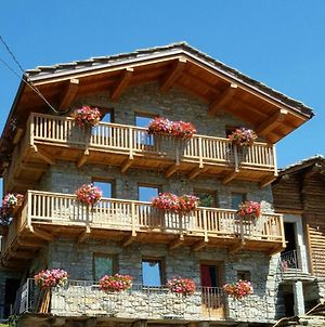One Bedroom Chalet With Garden And Wifi At Planaz photos Exterior