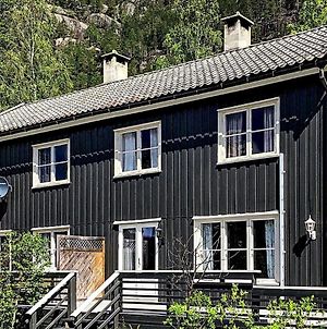 Three-Bedroom Holiday Home In Lillesand photos Exterior