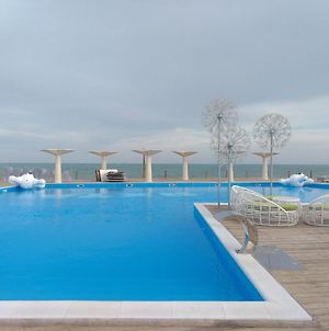 Apartment At Black Sea'S Riviera photos Exterior