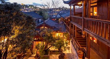Zen Garden Hotel Wuyi Yard Lijiang Yunnan 3 China From Us