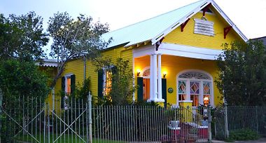 Hotel Auld Sweet Olive Bed And Breakfast New Orleans La 4