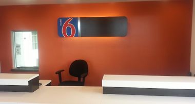 Hotel Motel 6 Bell Gardens Ca 2 United States From Us 96